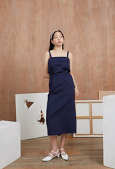 Sleeveless Linen Midi Dress With Back Vent And Straight Silhouette